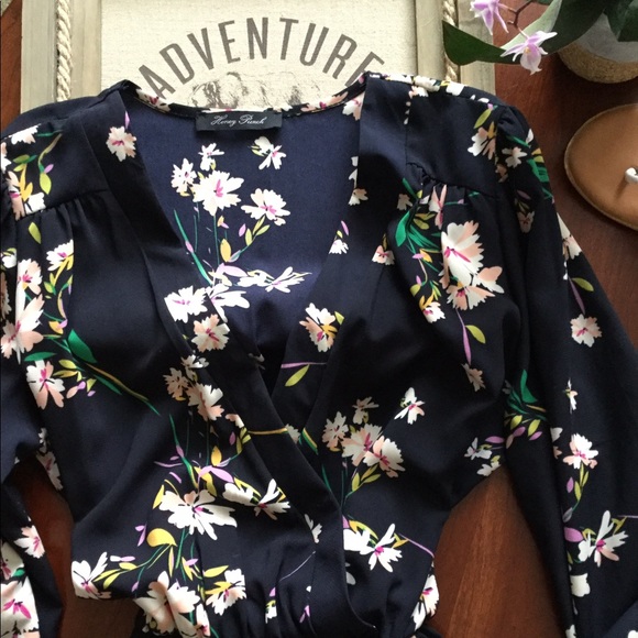 SOLD🚫Honey Punch Herbaceous Faux Surplice Dress - Picture 3 of 8